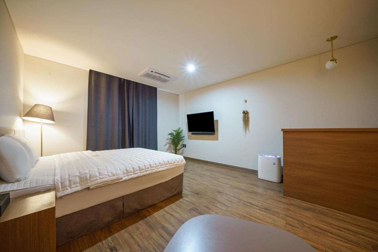 Mtm Family Hotel Gyeongju Dış mekan fotoğraf