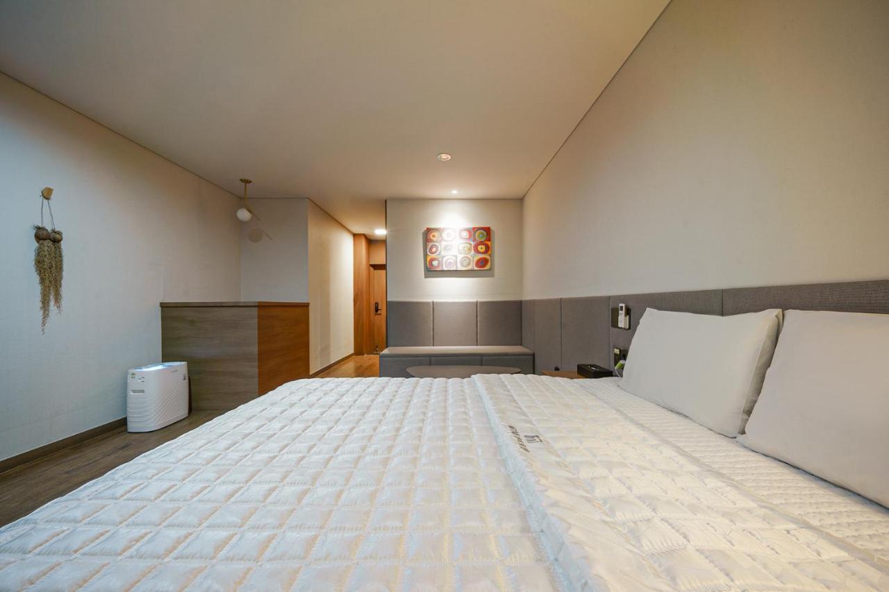 Mtm Family Hotel Gyeongju Dış mekan fotoğraf