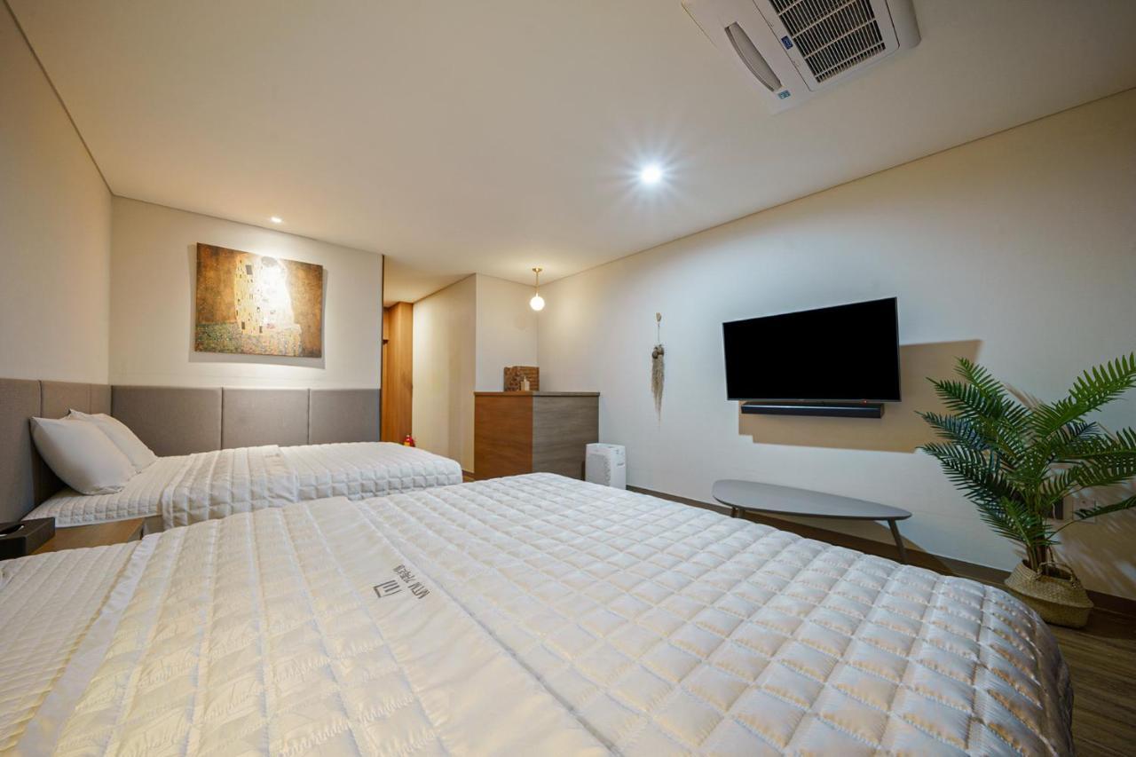 Mtm Family Hotel Gyeongju Dış mekan fotoğraf