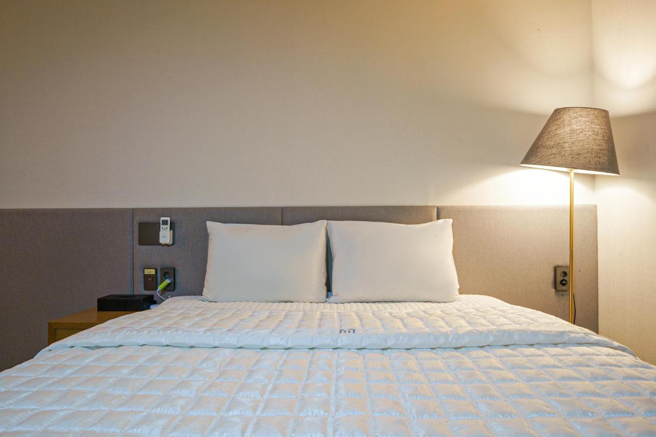 Mtm Family Hotel Gyeongju Dış mekan fotoğraf